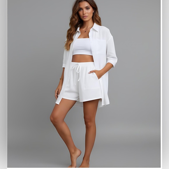 By Design Pants - White High Low Hem Blouse With Shorts